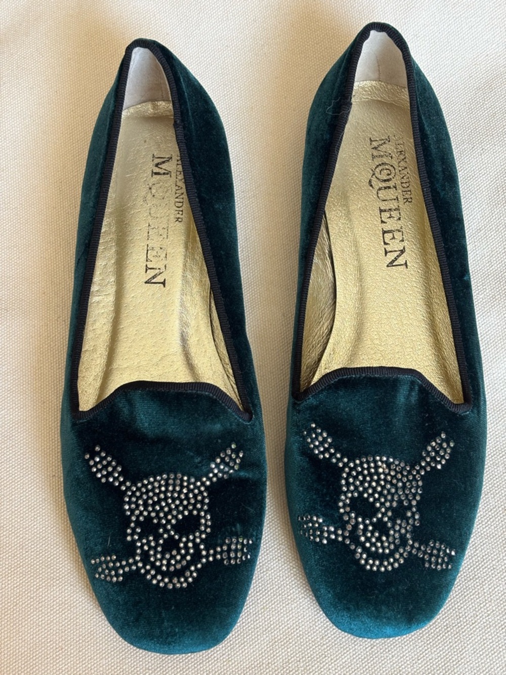 Alexander McQueen Emerald Green Velvet Skull Stud Loafers